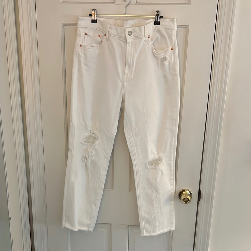 Gap Cheeky Straight High Rise in White Destroy